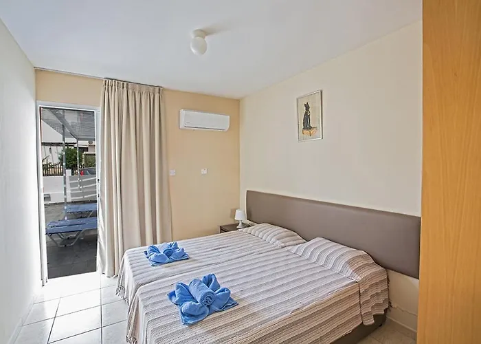 Merab Holidays Castalia 62 * Айя-Напа