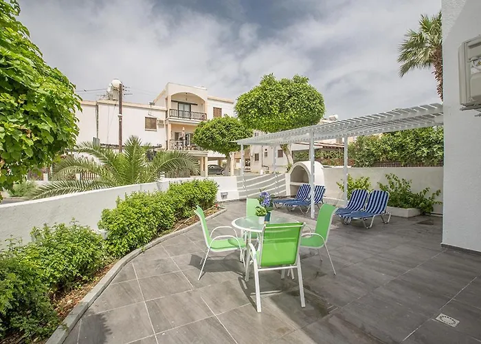 Апартаменты Merab Holidays Castalia 62