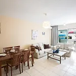 Διαμέρισμα Merab Holidays Castalia 62