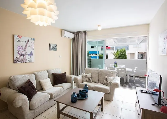 Merab Holidays Castalia 62 *