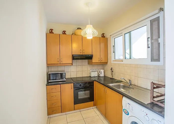 Merab Holidays Castalia 62 *