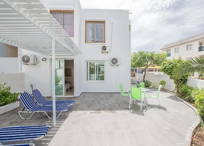 Merab Holidays Castalia 62 Apartmán Ayia Napa